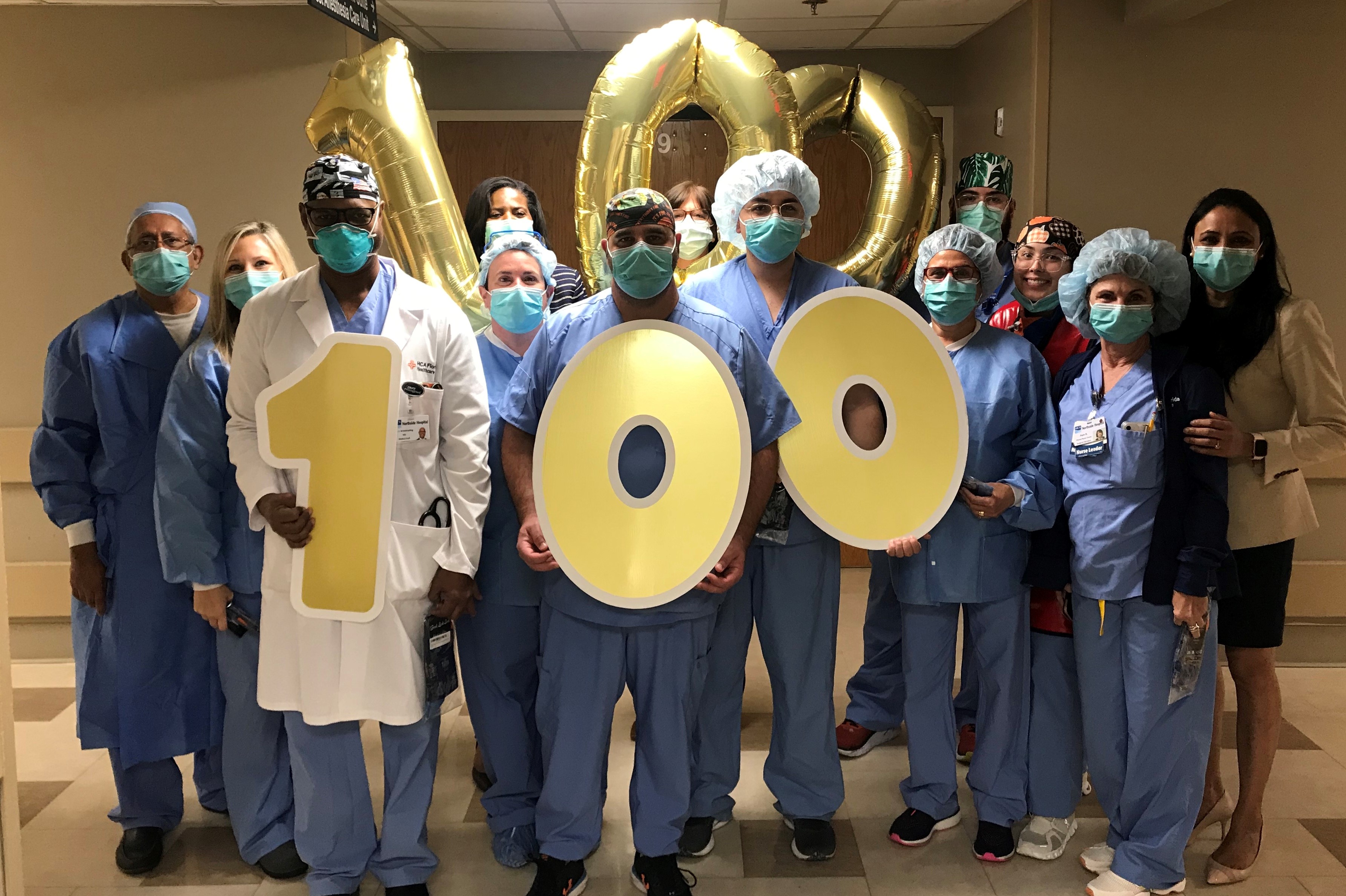 HCA Florida Northside Hospital celebrates 100th robotics case in 2022